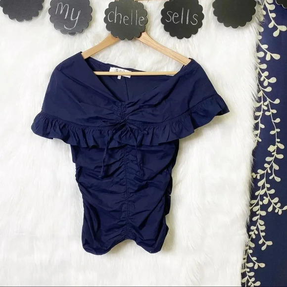 SEA Livia Navy Ruched Ruffle‎ Off Shoulder Blouse Sz 2 - Picture 2 of 8